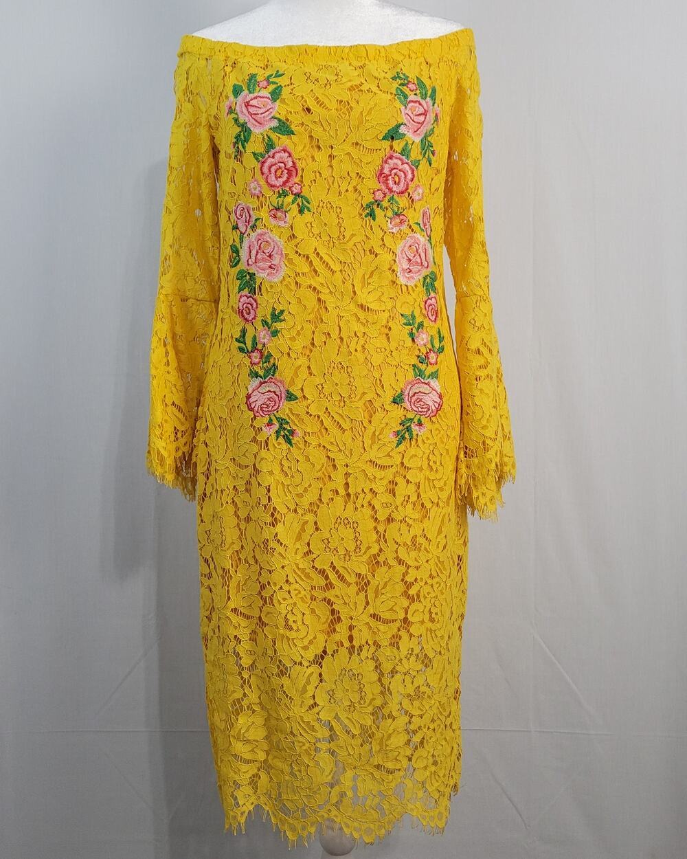 Umgee Floral Embroidered Lace Overlay Bell Sleeve Dress size M Boho Hippie, New